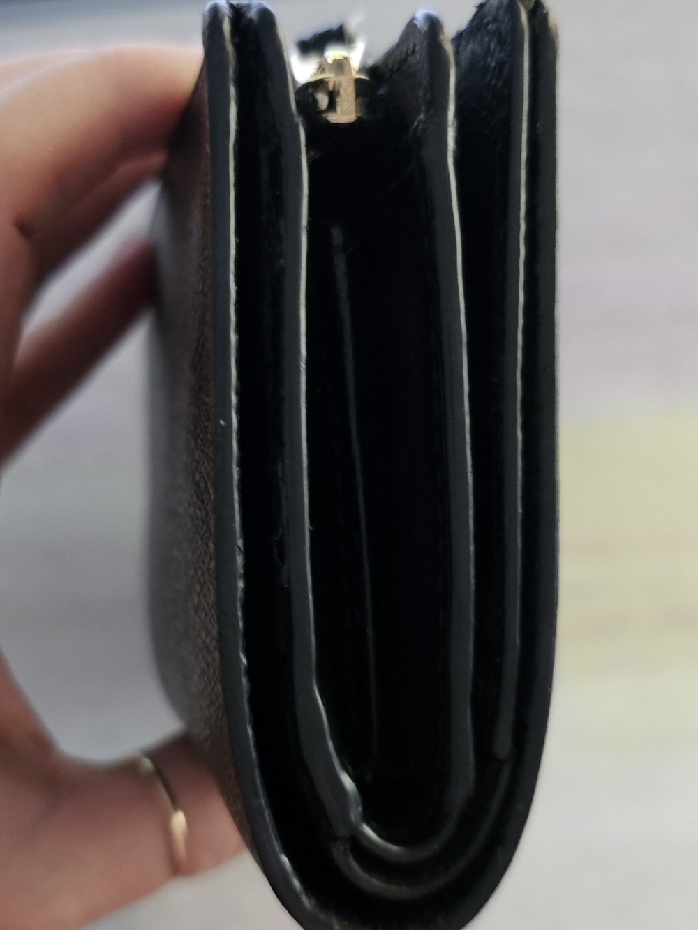 Coach Brown Signature Wallet - Picture 4 of 6